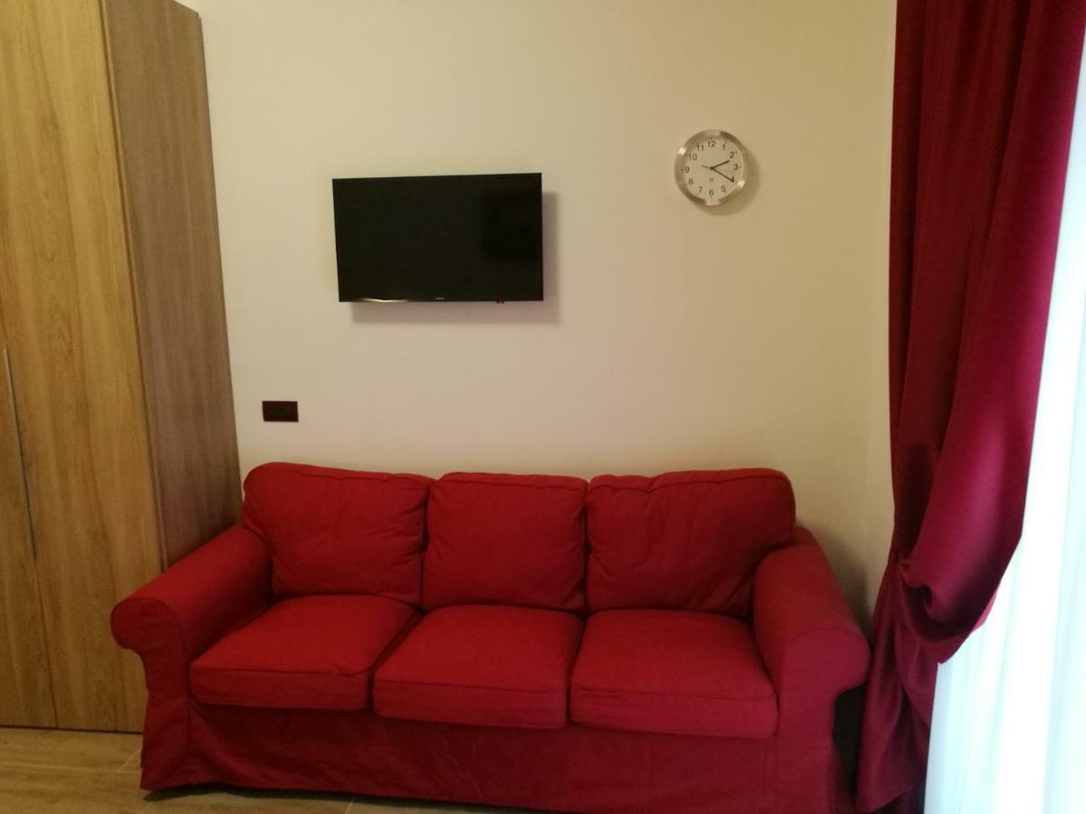 Al Trenino Accomodation Otel Roma Dış mekan fotoğraf