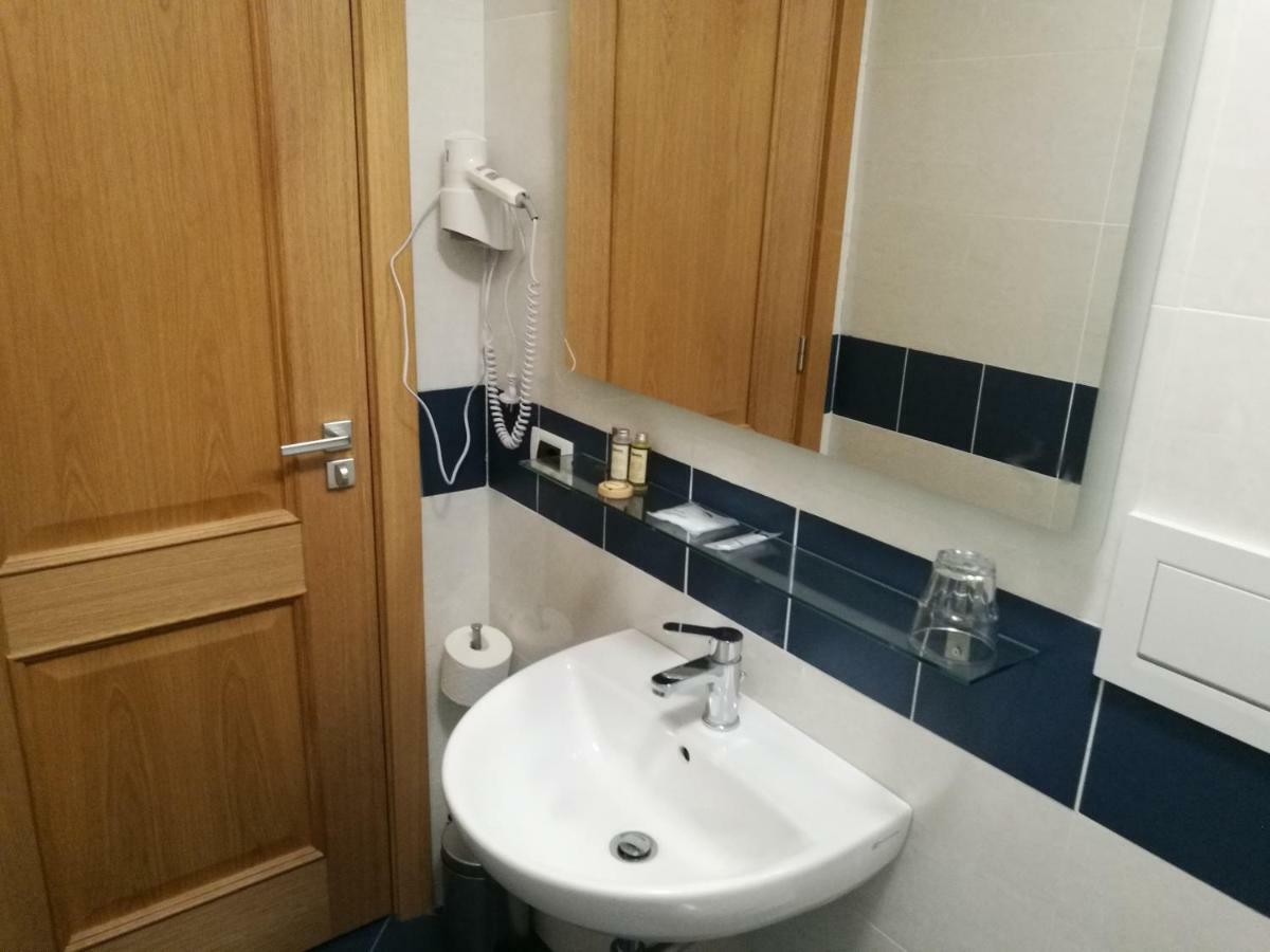 Al Trenino Accomodation Otel Roma Dış mekan fotoğraf