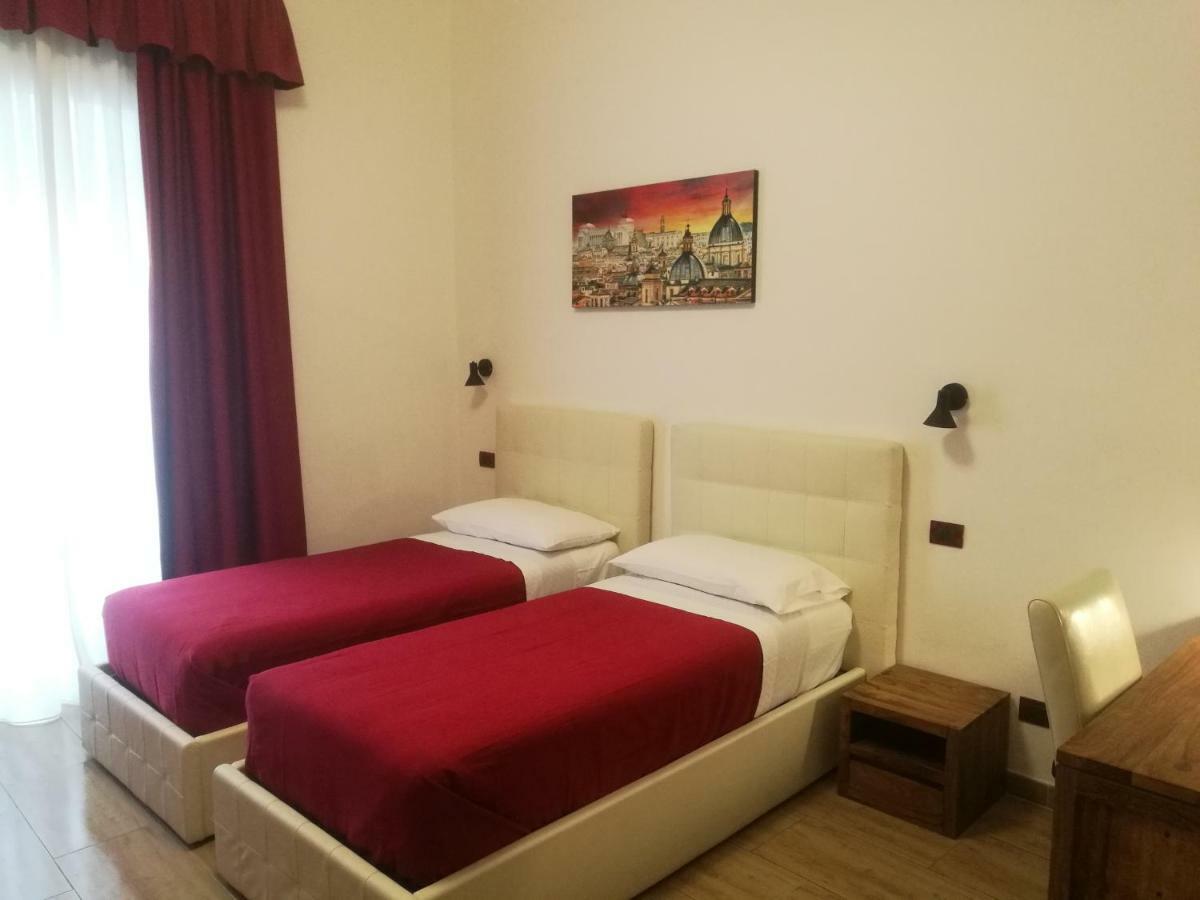 Al Trenino Accomodation Otel Roma Dış mekan fotoğraf